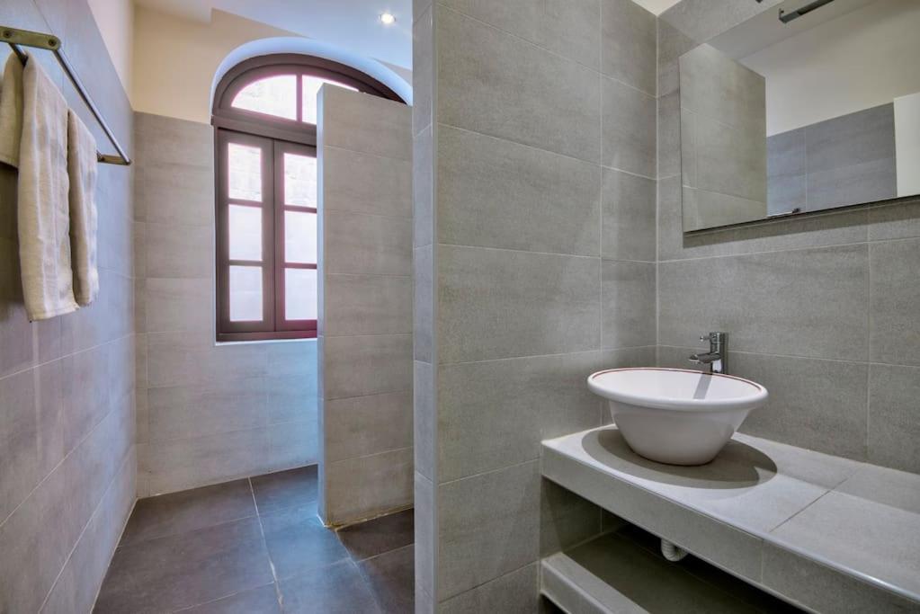 Vallettastay - Lucky Star Two Bedroom Apartment 303 Kültér fotó